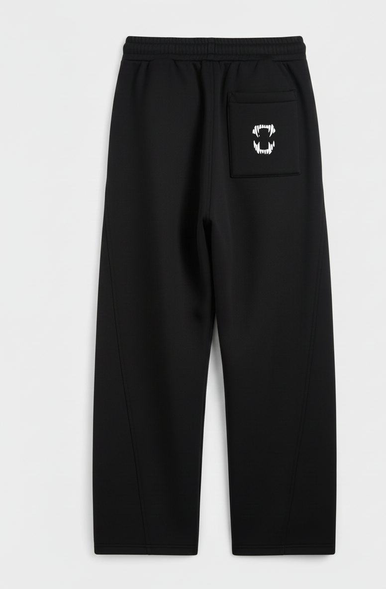 𝐁𝐋𝐀𝐂𝐊 𝐏𝐄𝐀𝐂𝐄 𝐓𝐑𝐀𝐂𝐊𝐒𝐔𝐈𝐓